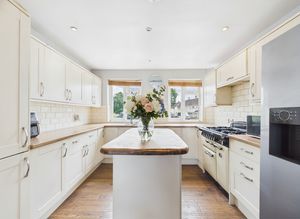 Kitchen- click for photo gallery